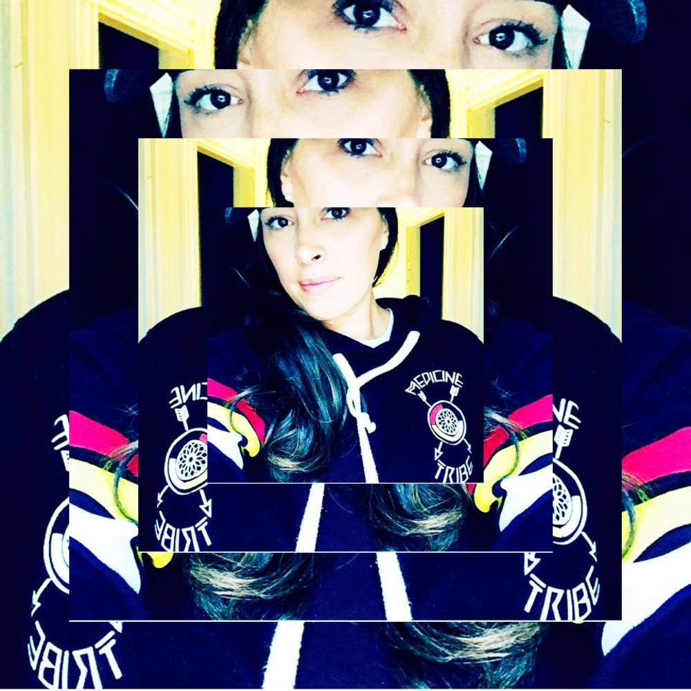 Meet your Posher, Desirée