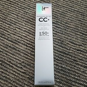 It Cosmetics CC+ Cream - Light shade