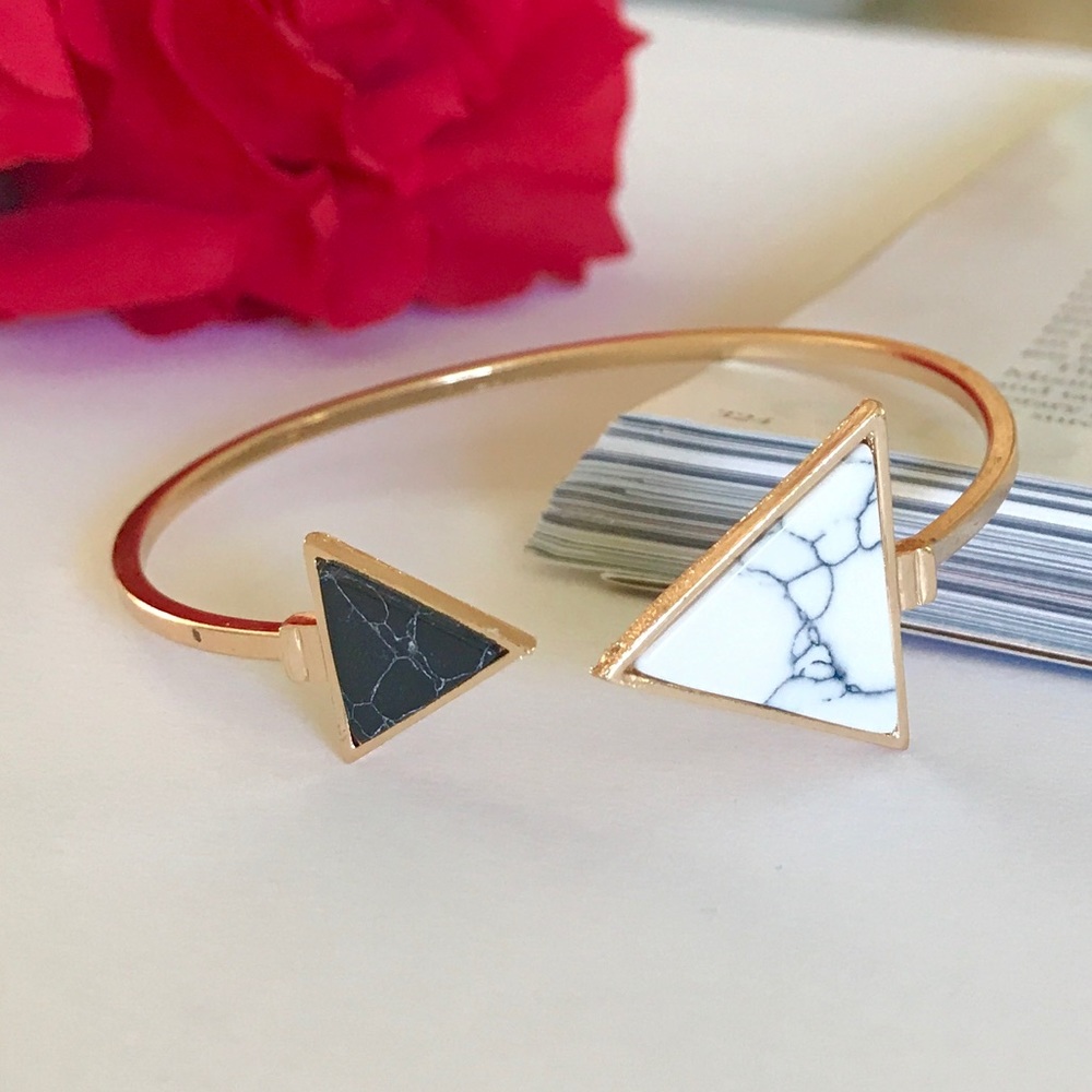 Black and White Marble Triangle Bracelet Bangle