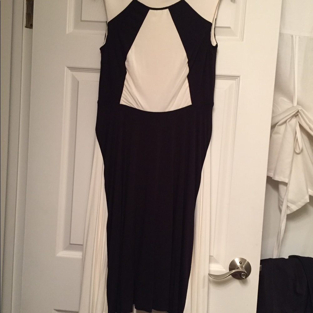 👗 LAST CHANCE 👗 Ann Taylor Color Block Dress