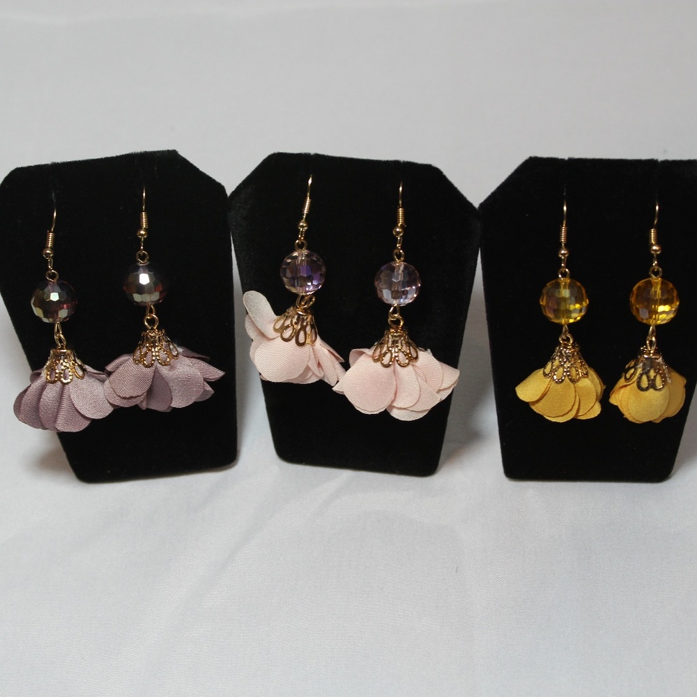Flower Bomb Earrings - Picture 4 of 5