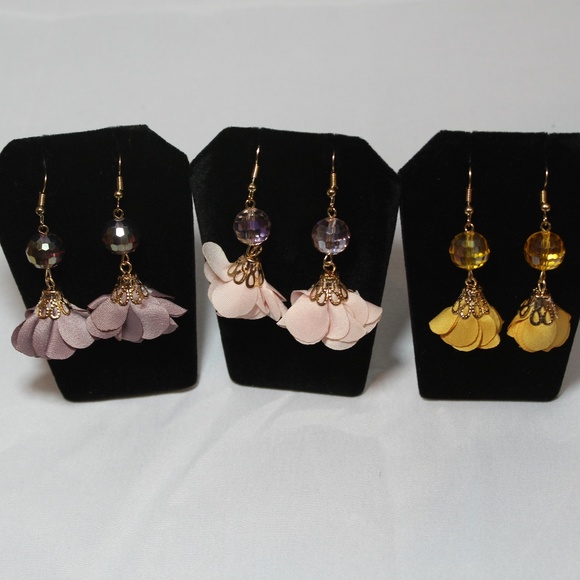 Flower Bomb Earrings - Picture 4 of 5