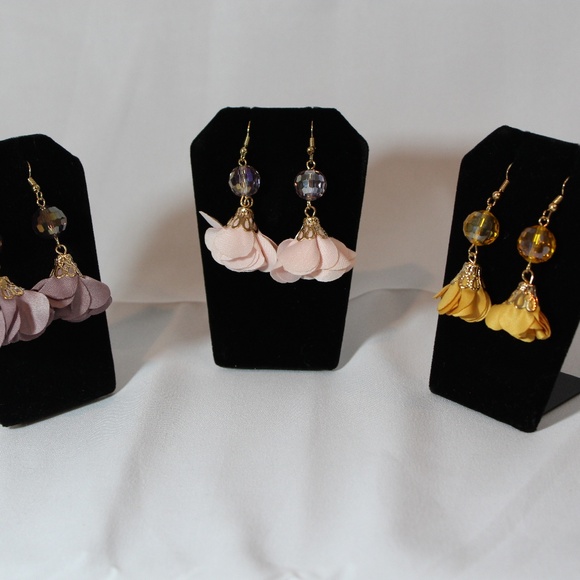 Flower Bomb Earrings - Picture 5 of 5