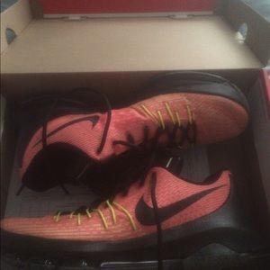 KD 7 basketball shoes