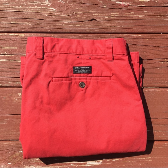 Banana Republic Red Chino Shorts - Picture 1 of 3