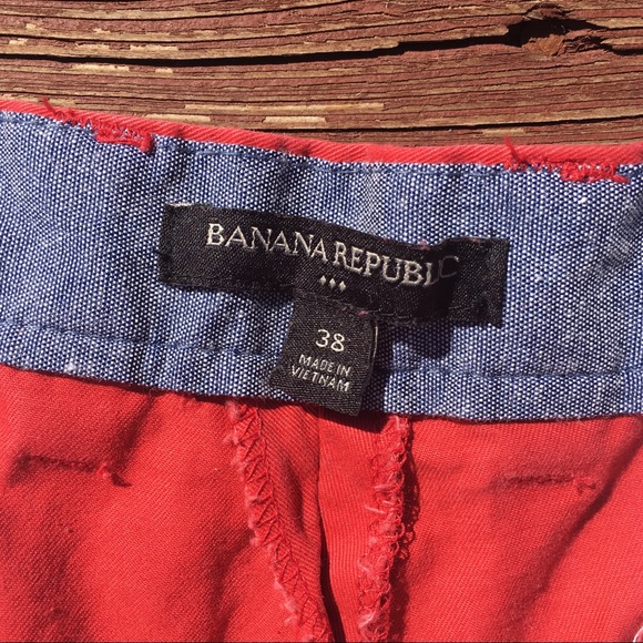 Banana Republic Red Chino Shorts - Picture 3 of 3