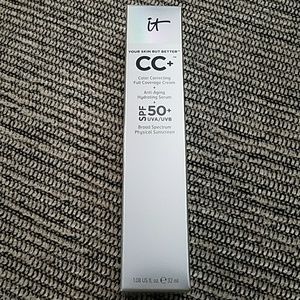 It Cosmetics CC+ Cream - Fair shade.