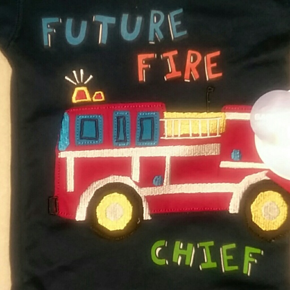 ♡NWT Baby Boys 2 Piece Snug Fit Pajamas 12 Months♡ - Picture 2 of 6