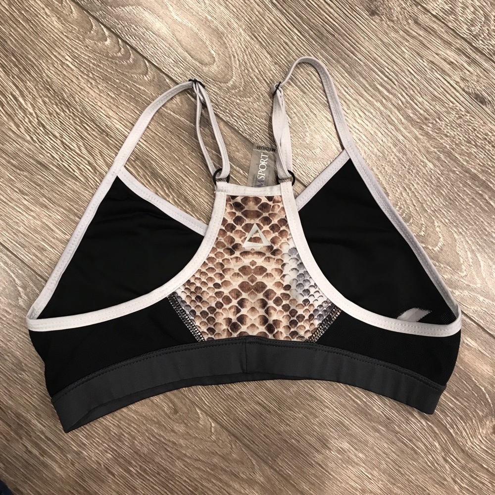 Sport bra - Picture 2 of 2