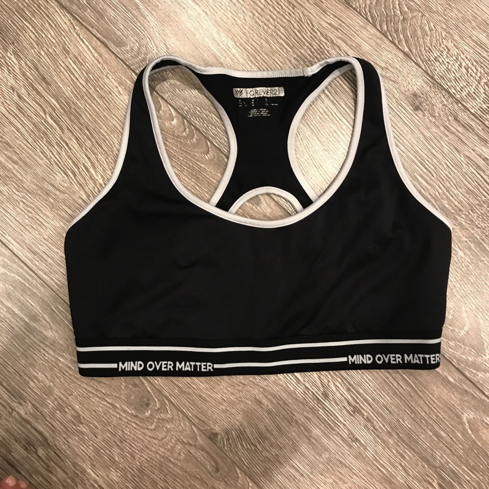 Sports bra