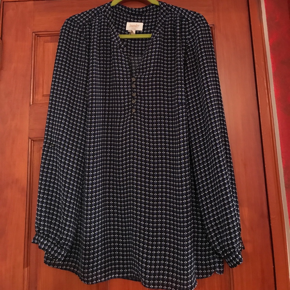 Laundry by Shelli Segal navy blue w/white shirt. L