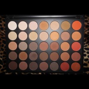 Morphe 350M palette