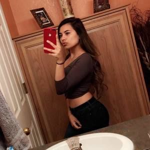 Meet your Posher, Allyson