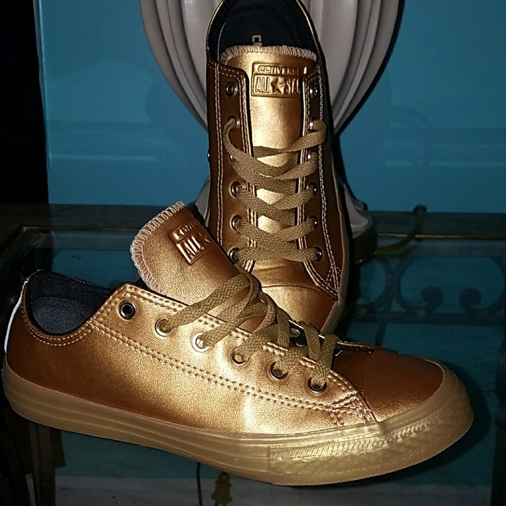 GOLD Unisex Converse