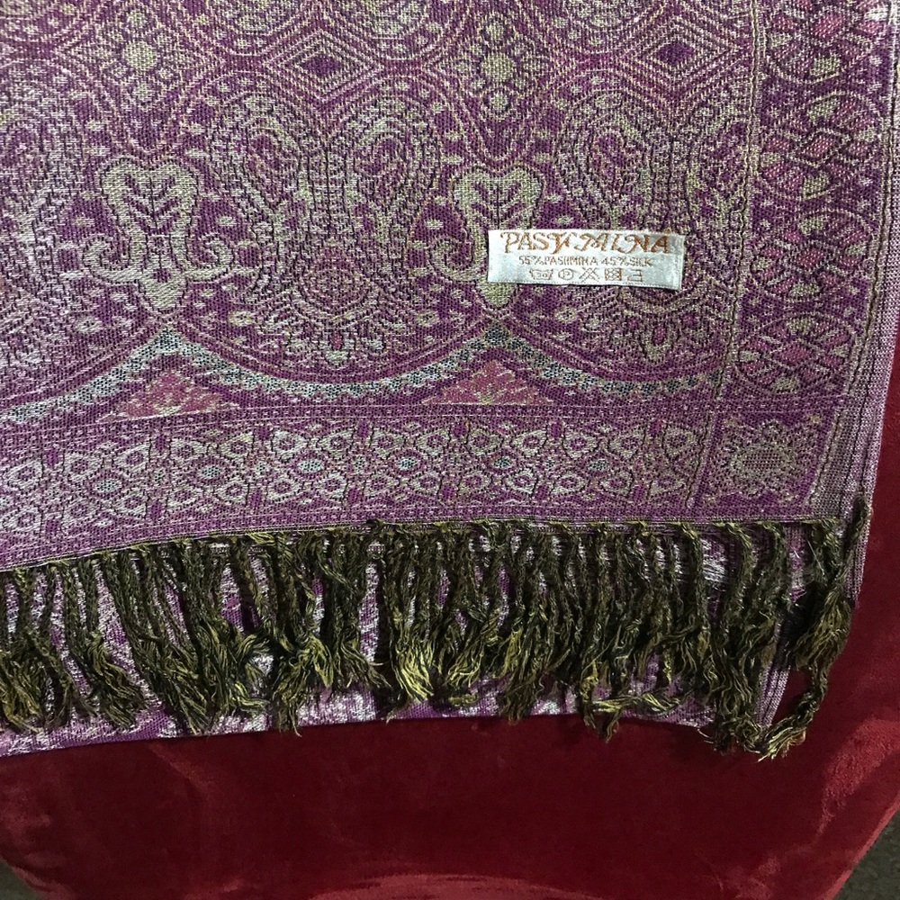 Pretty purple silver Pashmina