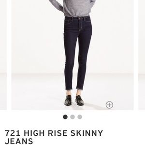 Levi’s high rise skinny jean - dark blue size 28