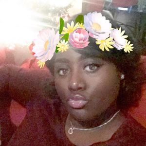 Meet your Posher, Sashay