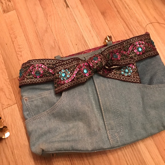 Pocketbook - Picture 1 of 1
