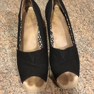 Toms wedge black 7 1/2