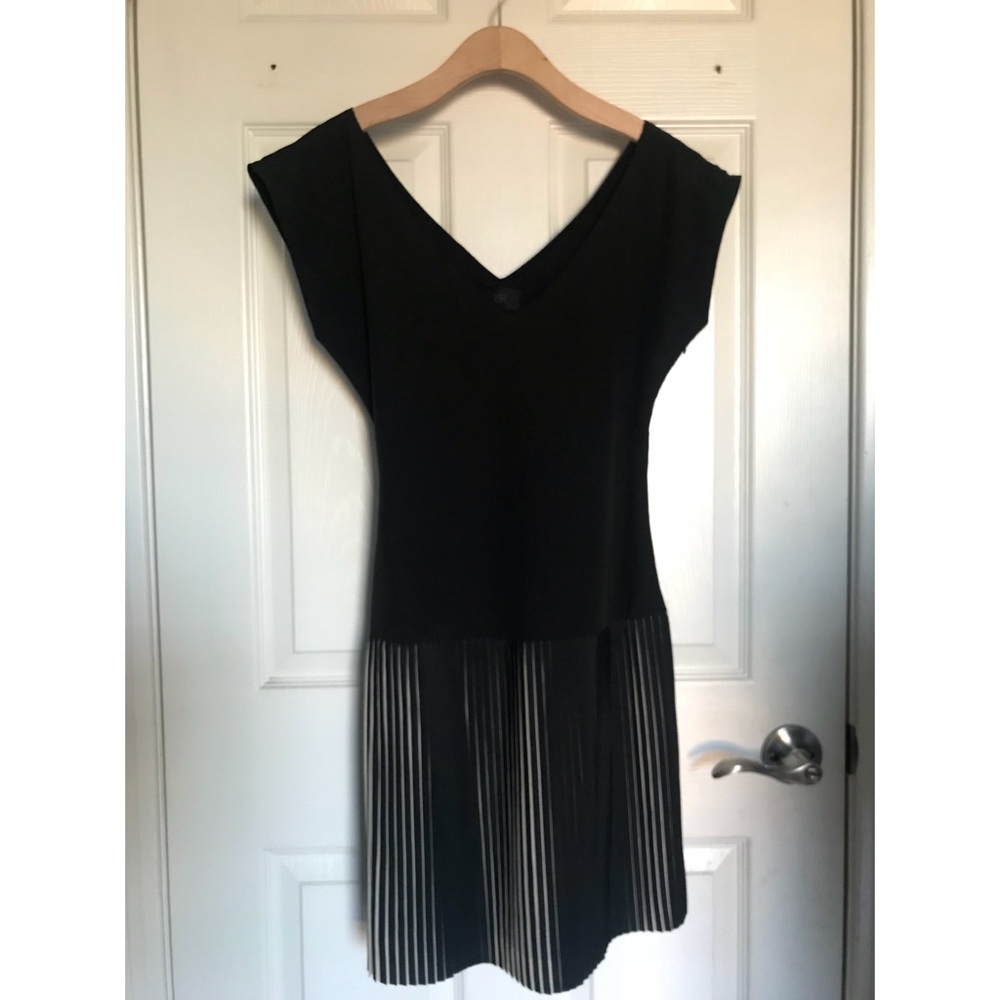 Banana Republic Monogram Black Pleated Dress