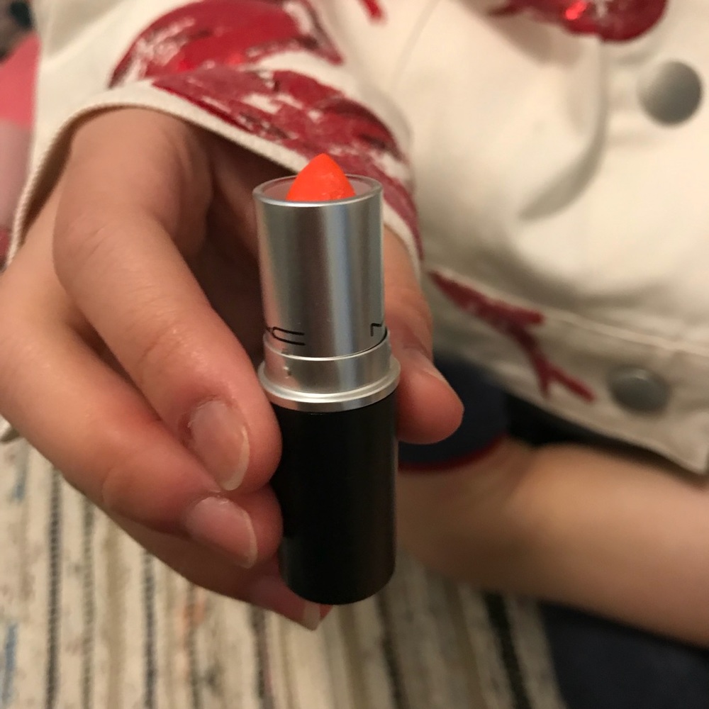 Mac lipstick