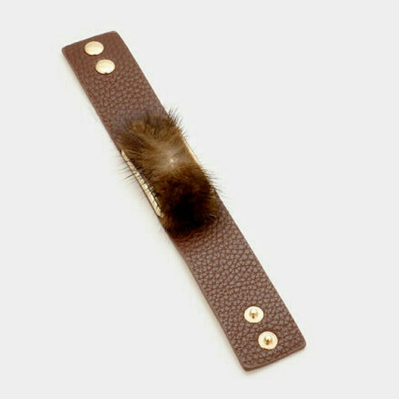 3/$25 💫just in💫 FF SNAP BRACELET - Picture 2 of 2