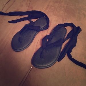 Ankle Lace Sanuk Sandals