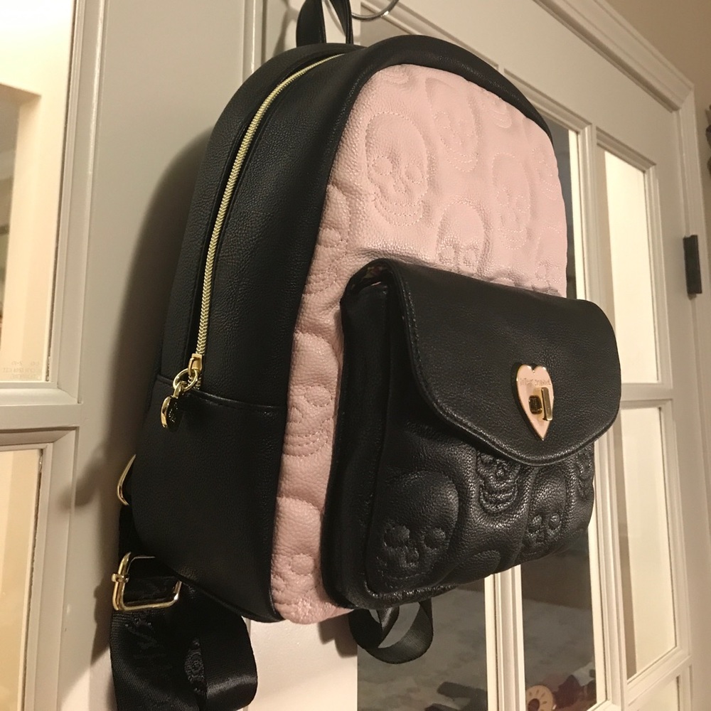 Betsey Johnson’s Medium Skull Backpack - Picture 2 of 8