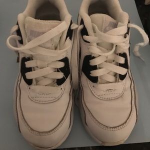 AirMax boys