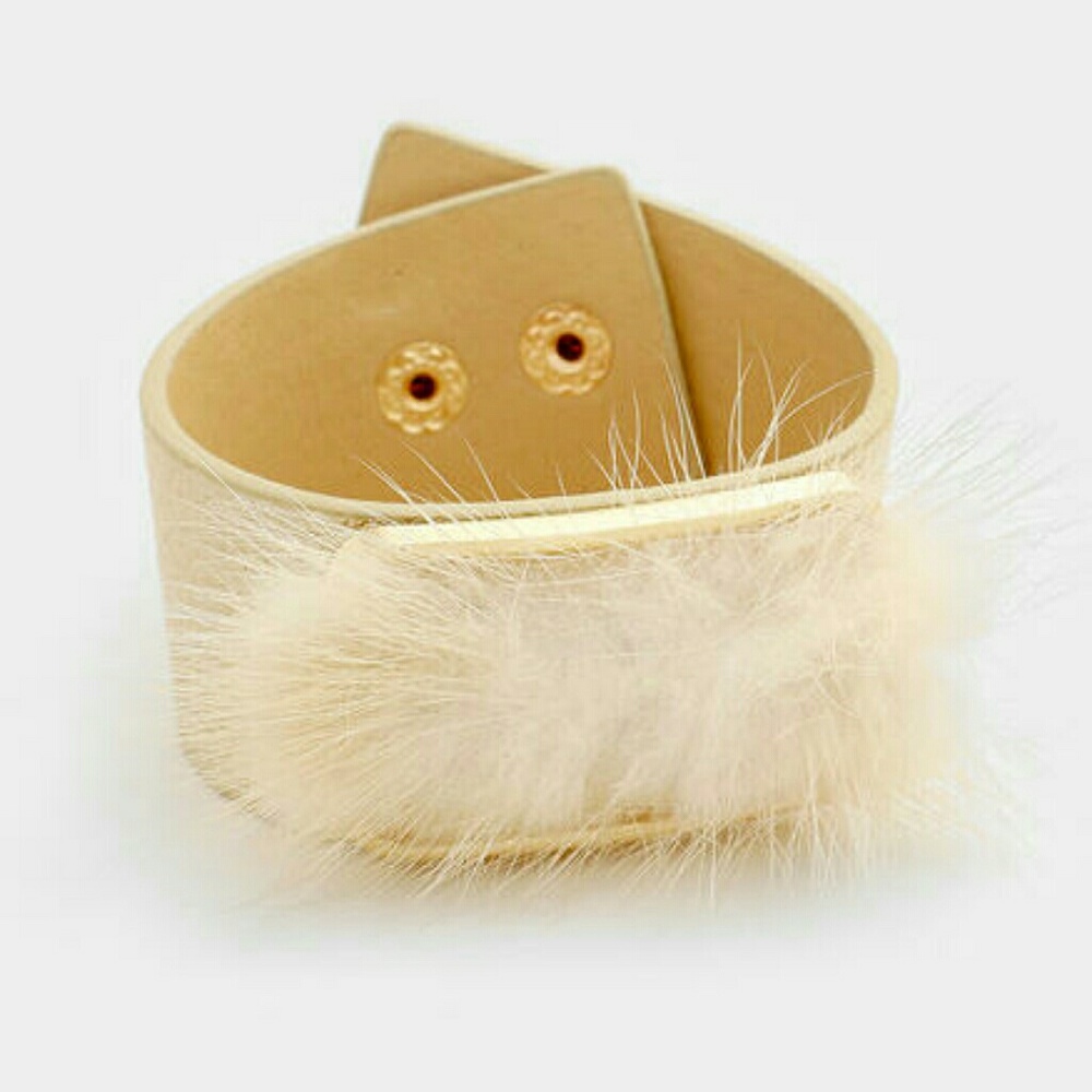 3/$25 💫just in💫 FF SNAP BRACELET