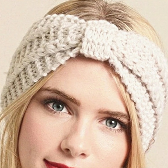 Knit Knot Headband - Picture 7 of 8