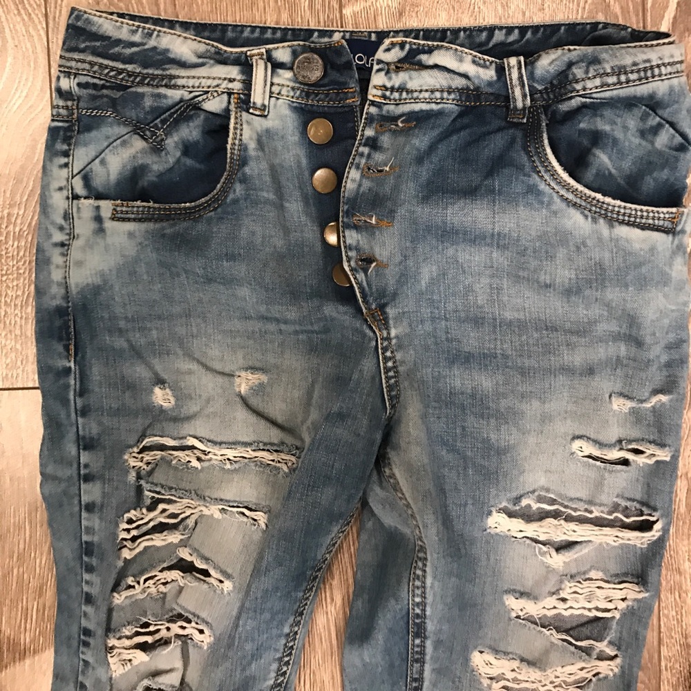 Jeans - Picture 2 of 4