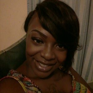 Meet your Posher, Collier