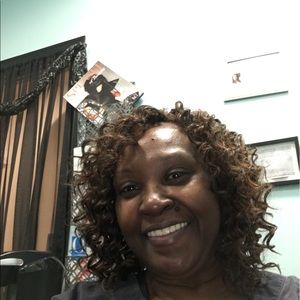 Meet your Posher, Jeannie