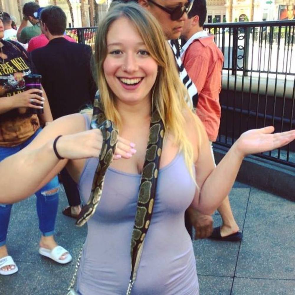 Meet your Posher, Molly