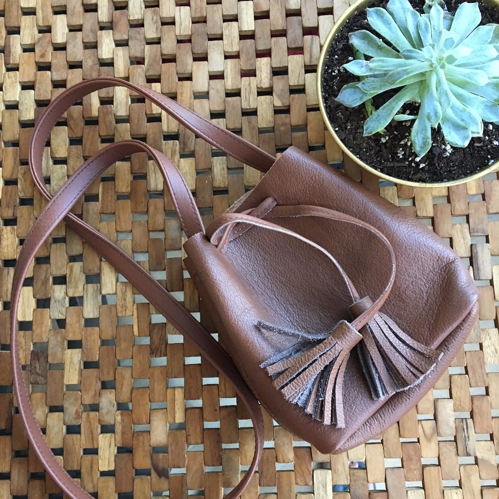 Shaffer LA Leather Mini Crossbody Bucket Bag - Picture 1 of 8