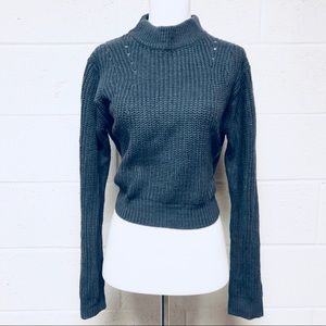 ❄️FINAL Kendall and Kylie Blue-Gray Sweater