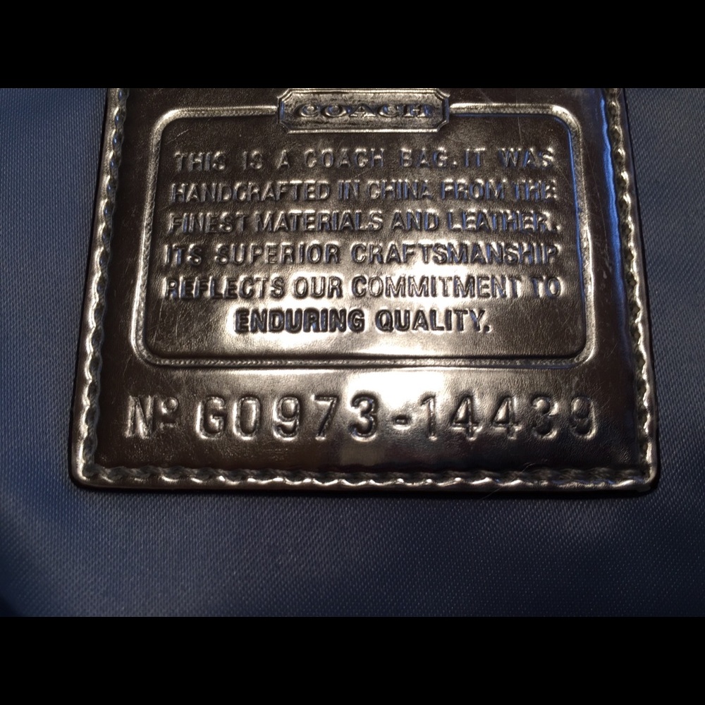 Authentic Coach Tote - Picture 2 of 4