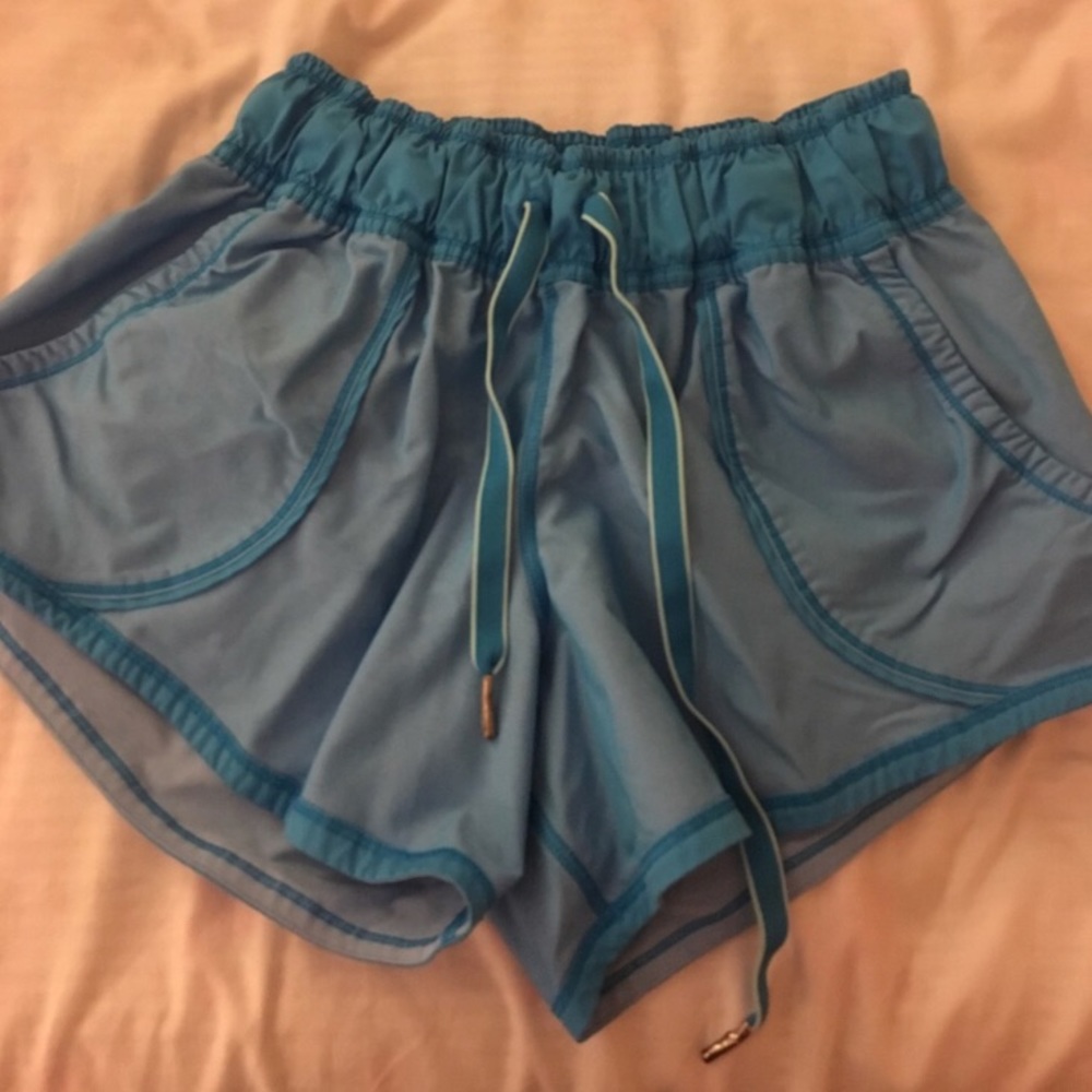Lululemon Tracker shorts