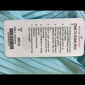 Lululemon pleat to street skirt