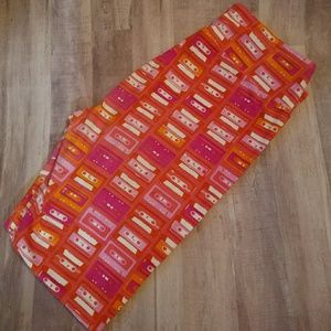 Lula roe leggings os