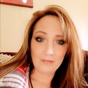 Meet your Posher, Crista