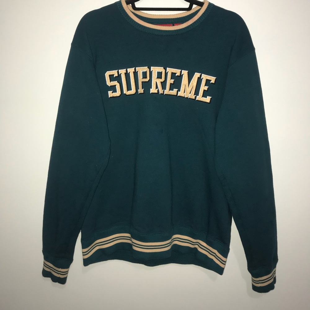 🎈supreme sweatshirt🎈