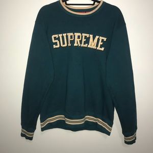 🎈supreme sweatshirt🎈