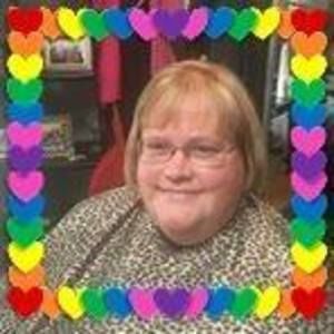 Meet your Posher, Debbie