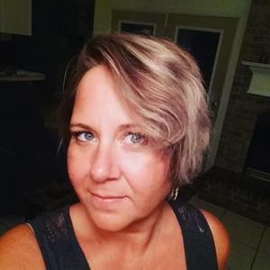 Meet your Posher, Samara