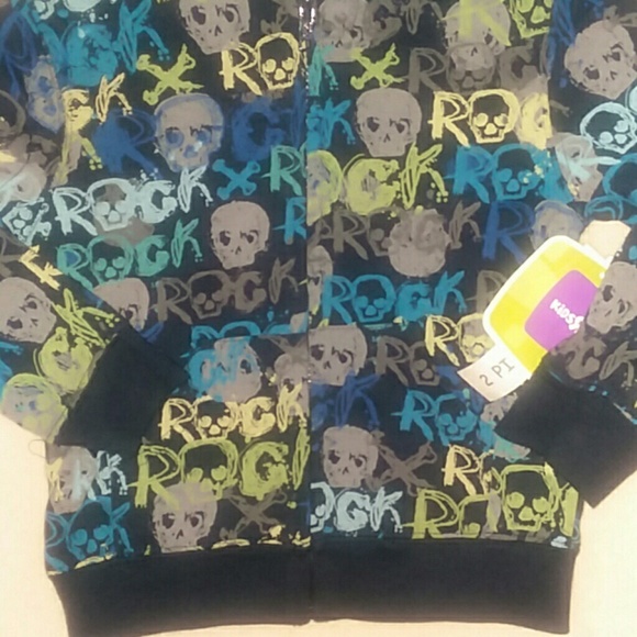 NWT Toddler Boys Skull N Crossbones 2 Piece Set 2t - Picture 4 of 8