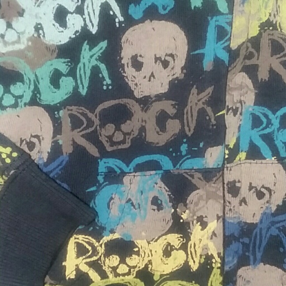 NWT Toddler Boys Skull N Crossbones 2 Piece Set 2t - Picture 5 of 8