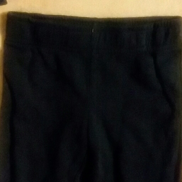 NWT Toddler Boys Skull N Crossbones 2 Piece Set 2t - Picture 7 of 8