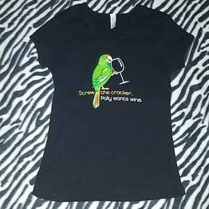 Polly Wants Wine! Tee